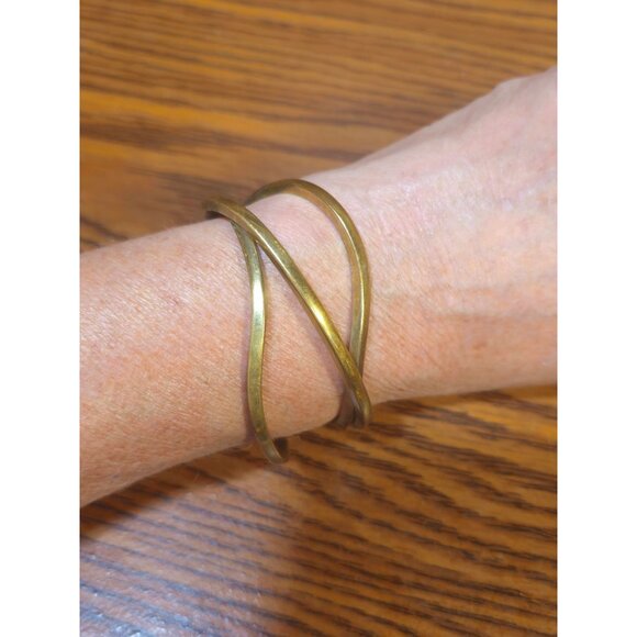 Vintage Brass Twisted Open Cuff Bracelet - Picture 4 of 6